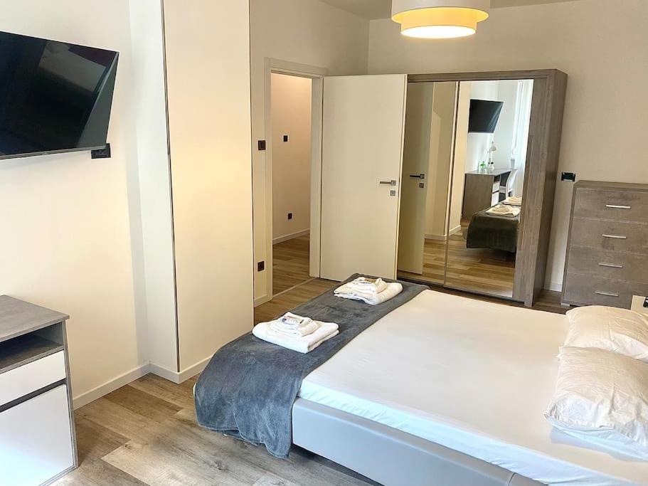 10Min From Center, 3 Bedroom Apartment With Balcony Trento Eksteriør bilde